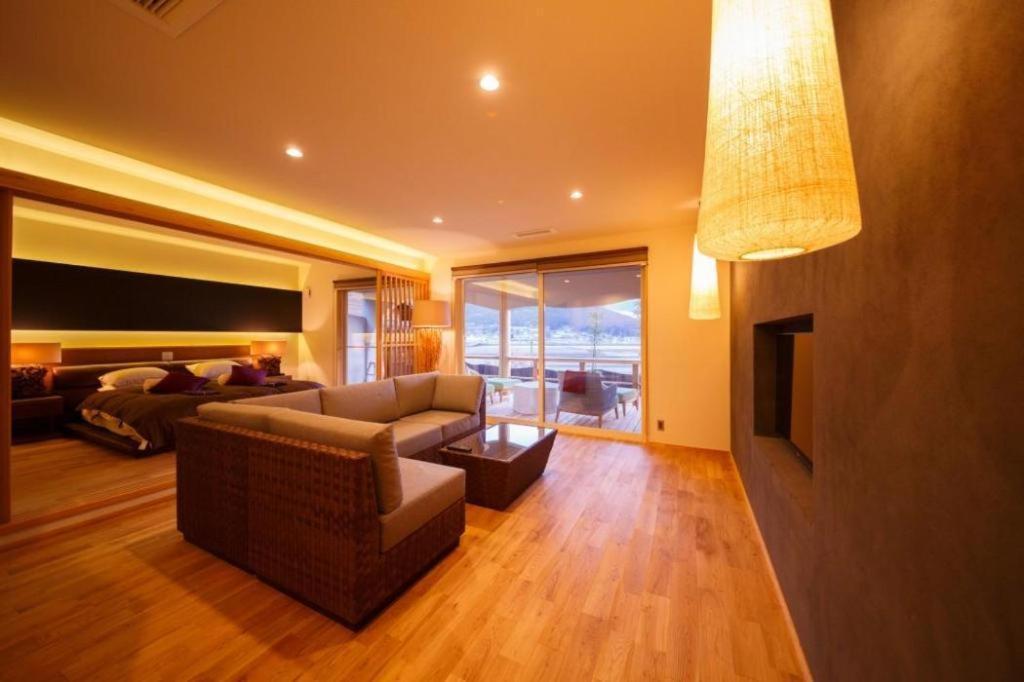 Yufuin Luxury Villa -Zakuro- Экстерьер фото